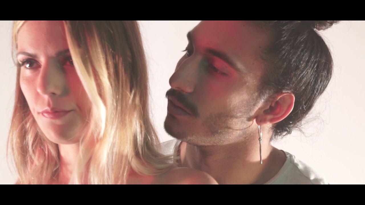 MAKA - COSITAS DEL AMOR [VIDEO OFICIAL]