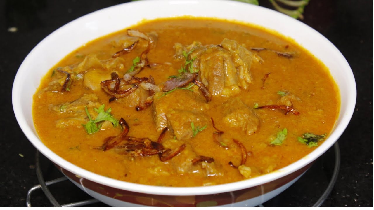 | Bawarchi style dal Gosht | Dalcha recipe |easy and tasty | by @malkakirecipies