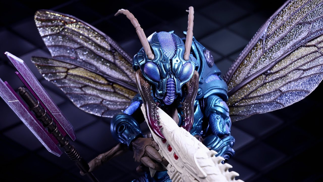 Cosmic Legions Sphexxian Prison Guard Review (Mythic Legions) Action Figure