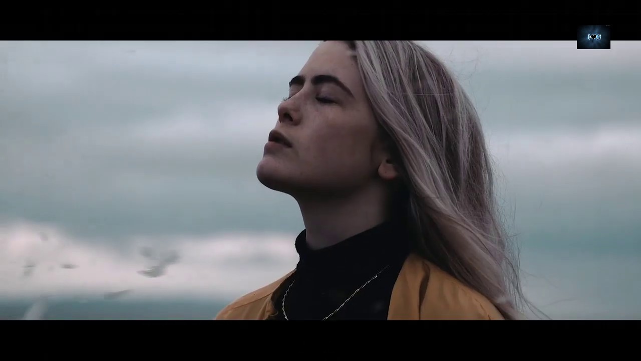 Schiller - Reach out (mit Meredith Call)