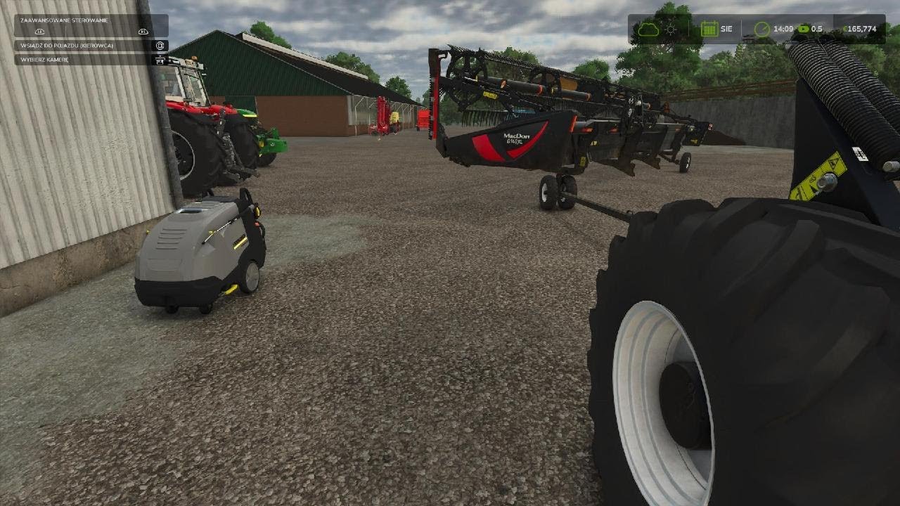 Farming Simulator 25 PS5 MacDon harvest