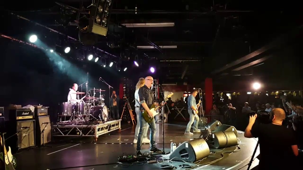 Sound of status big fat mama quo convention 2017  status quo tribute band from sweden.😃