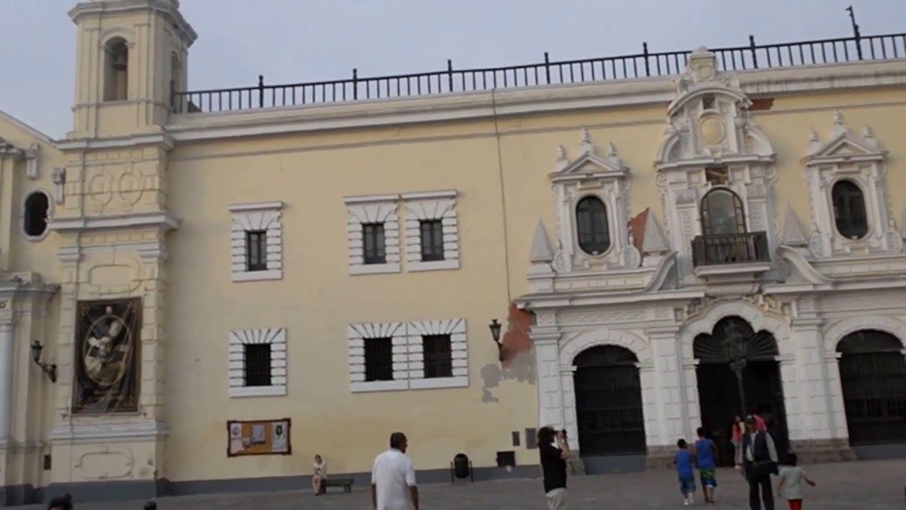 Exploring The San Francisco Cathedral iIn Downtown Lima, Peru