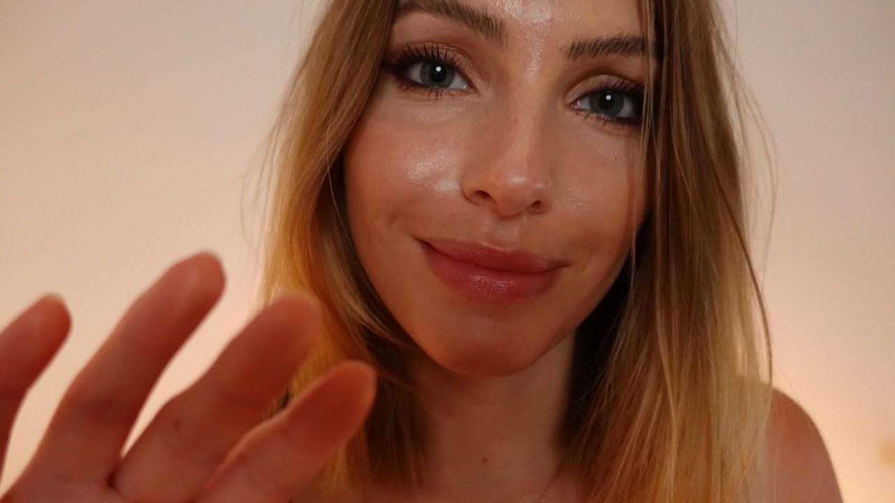 ASMR | Tongue Clicking + Sk + Hand Movements For Relaxation (Low Light) |