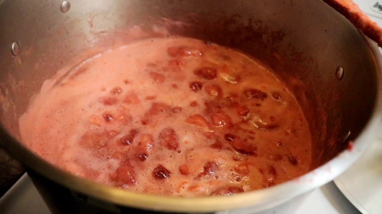 Rhubarb Series: Part 3: Rhubarb Strawberry Sauce 