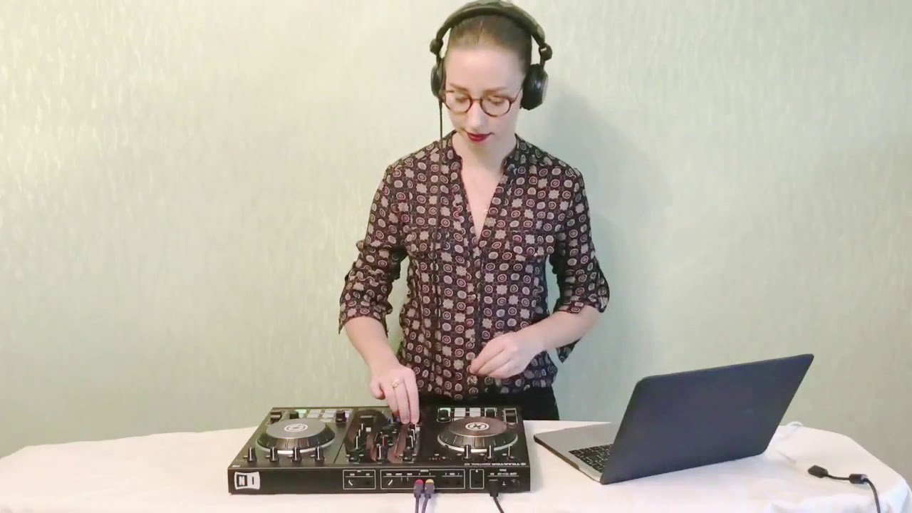 DJ Nikka | Female DJ | Dubai # 1 entertainment booking agency | 33 Music Group | Scott Sorensen