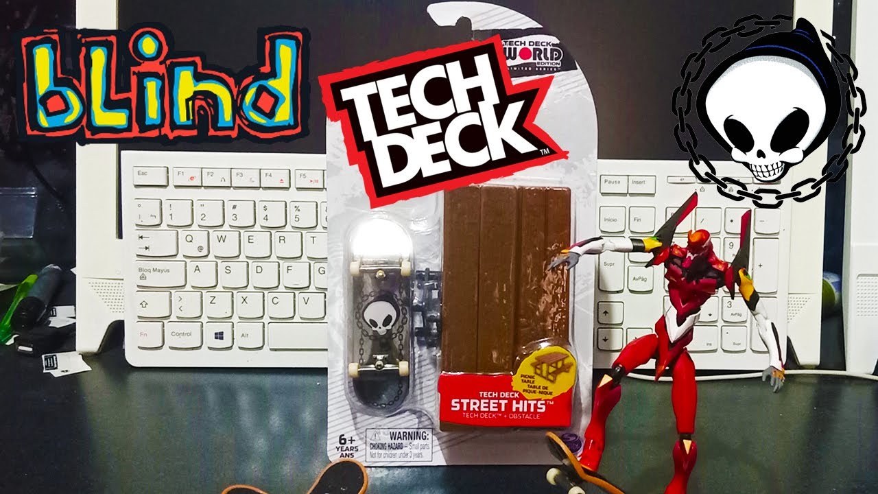 Tech Deck Street Hits: Unboxing y Review del Set de Mesa de picnic (con una skate Blind)
