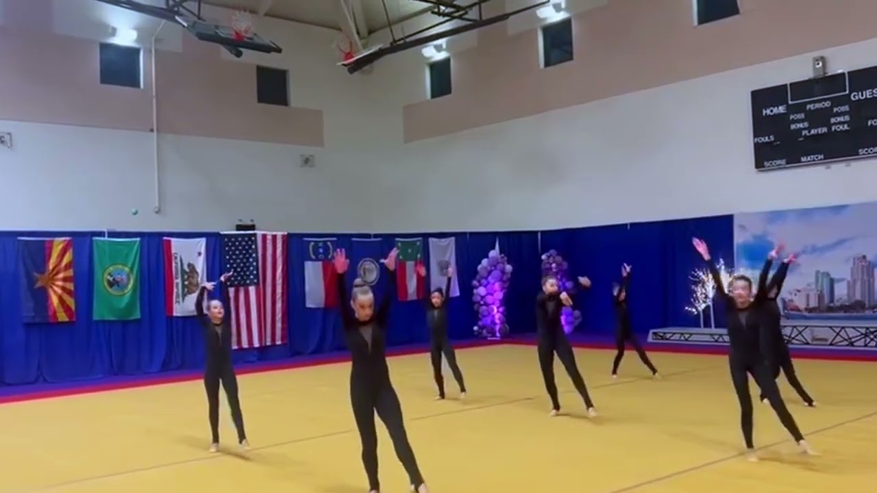 My team / competition in San Diego #gymnastick #rhythmicgymnastics #tutorial 