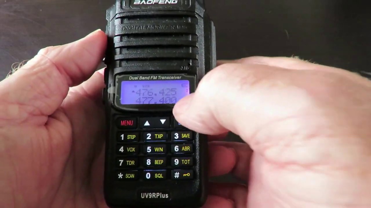 📌 Baofeng UV9R Plus Unboxing Review and Programming the Transceiver
