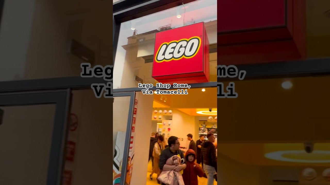 Lego Shop Rome, Via Tomacelli #rometravel #rome #europe #shorts #lego #shopping