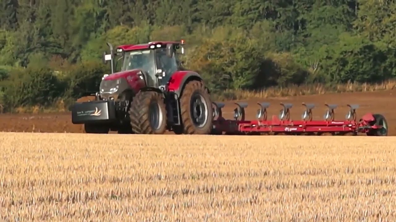 Sorø St. Ladegaard pløjer med 7 f Kverneland  og Case 300