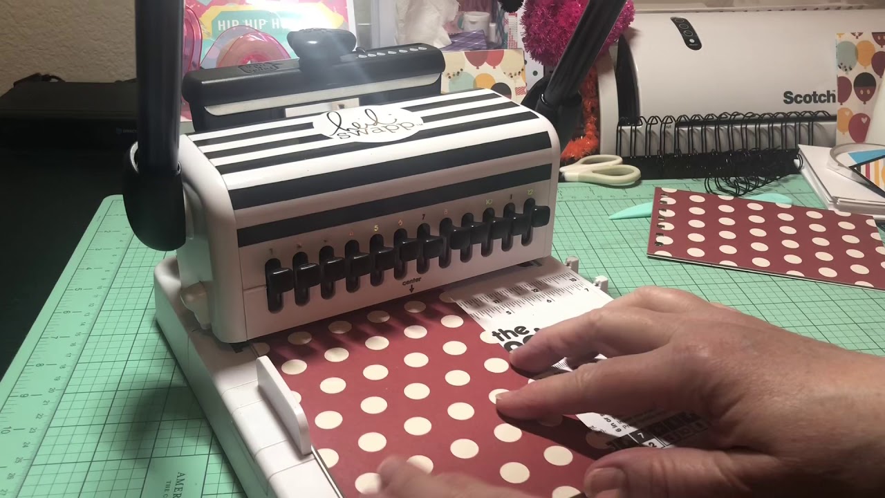 Craft Fair Series 2019-Autograph Books!-Idea # 51