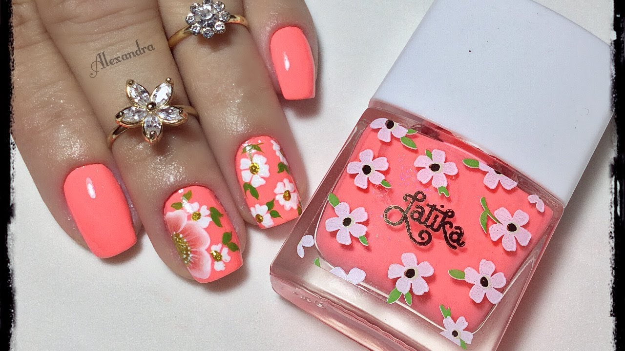 unhas decoradas florzinhas simples