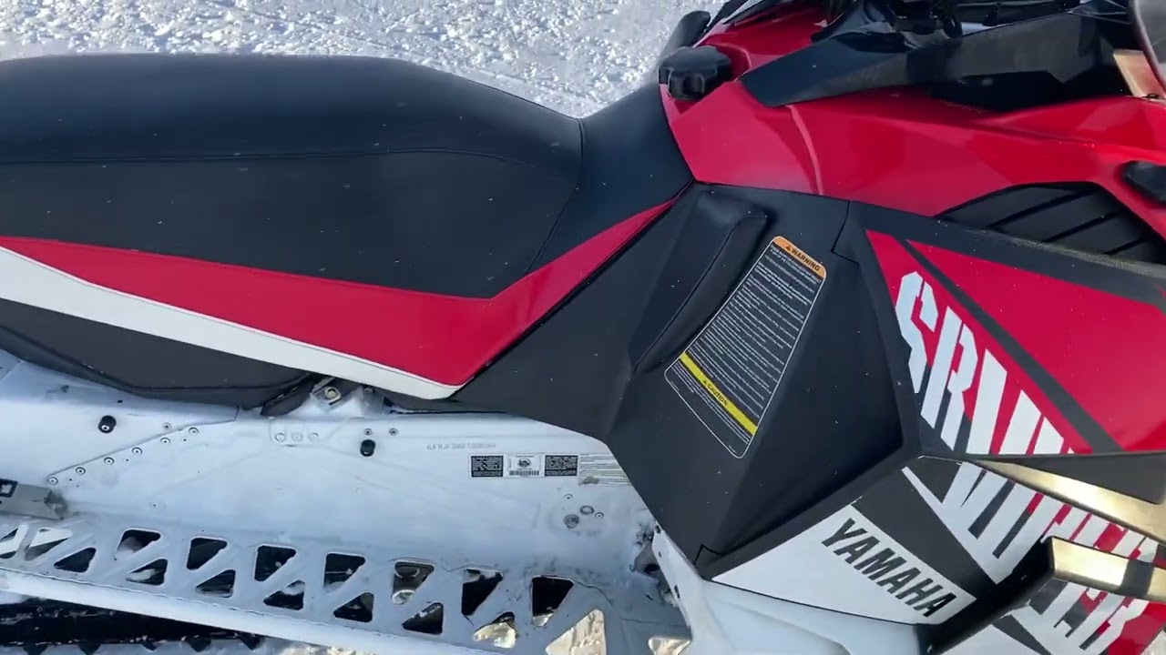 2015 Yamaha Viper XTX 141” x 1.6”, 1049cc 4 Stroke