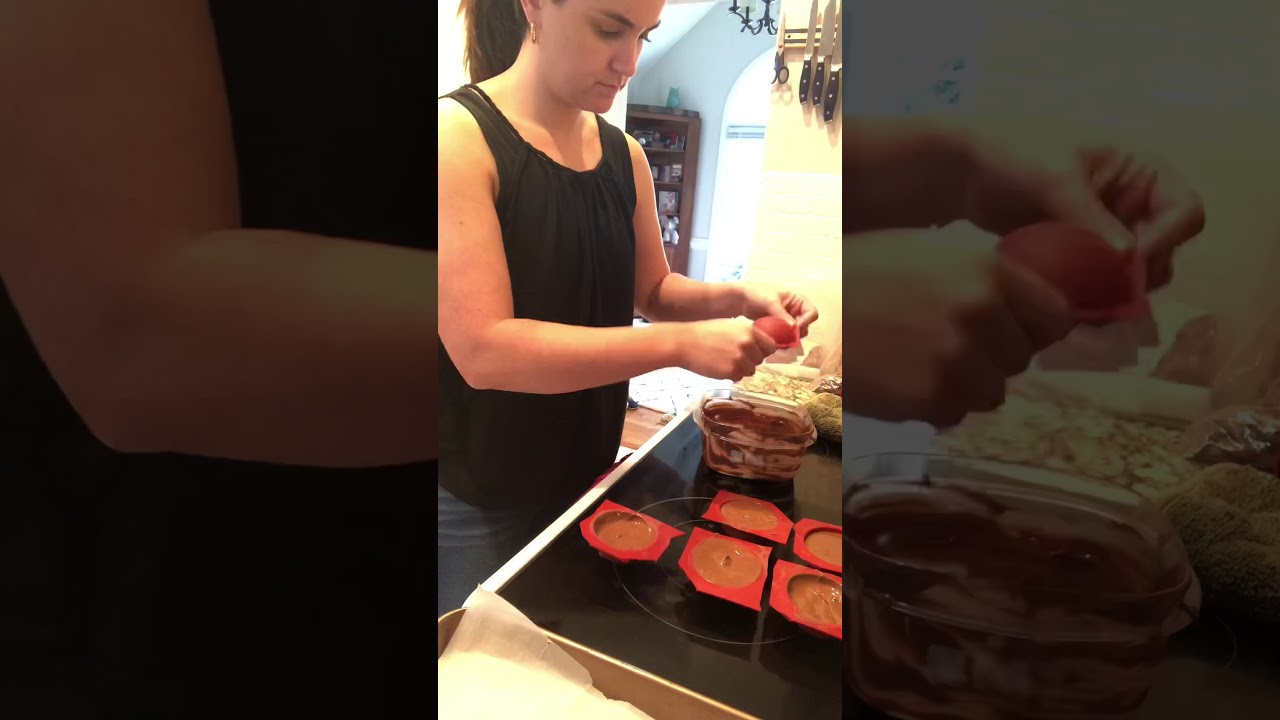 How to Make Hot Chocolate Bombs the Fast Way Using Silicone Mold
