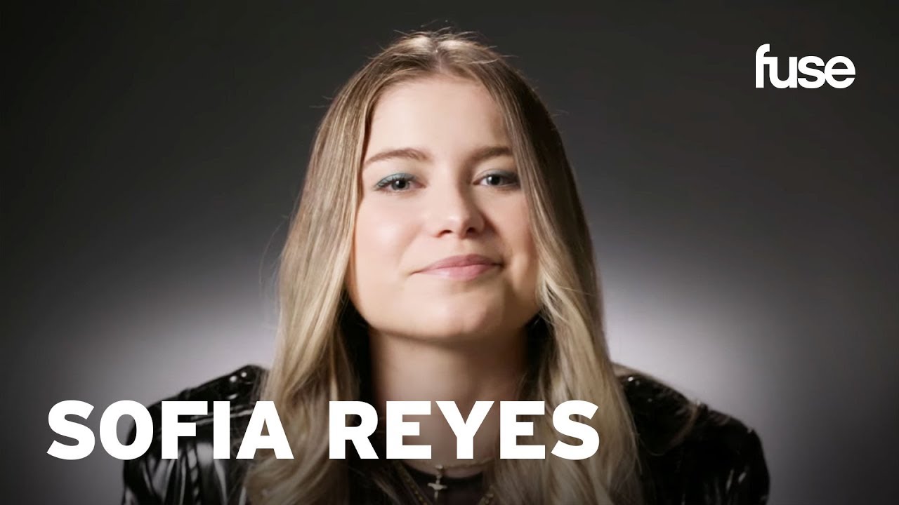 Sofia Reyes' Debut Award Show | The Hollywood Puppet Show | Fuse