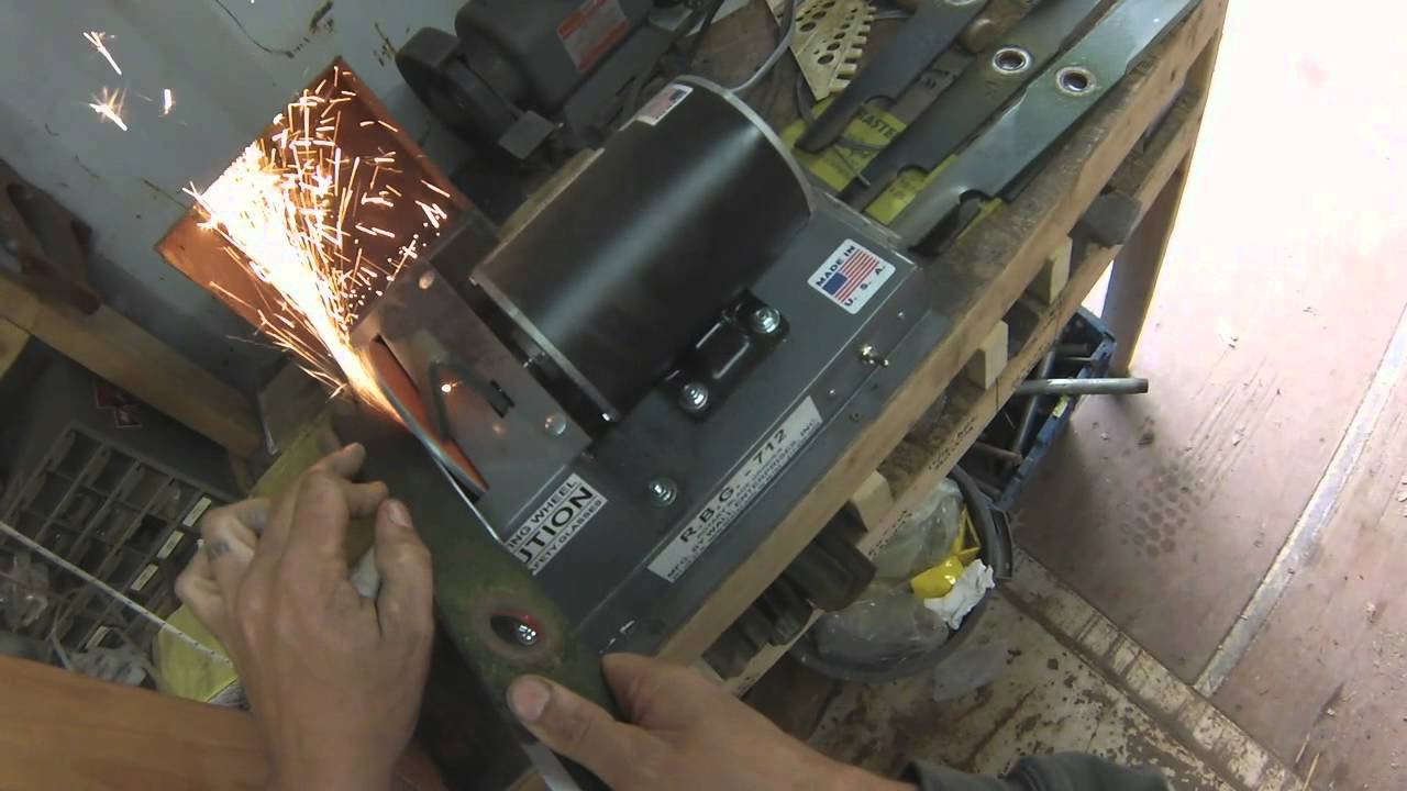 Blade grinding with RBG 712