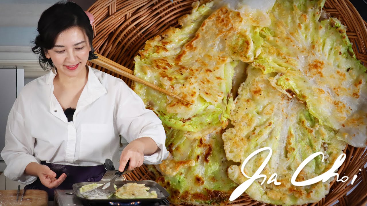 Napa cabbage pancake / Baechu Jeon