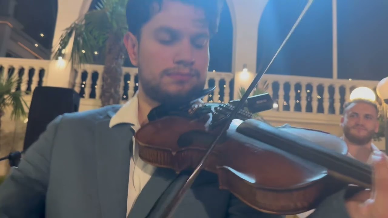 Atalanta Band me shoket Dalvin Mamusha - Jam merzit po vdes me t’pa