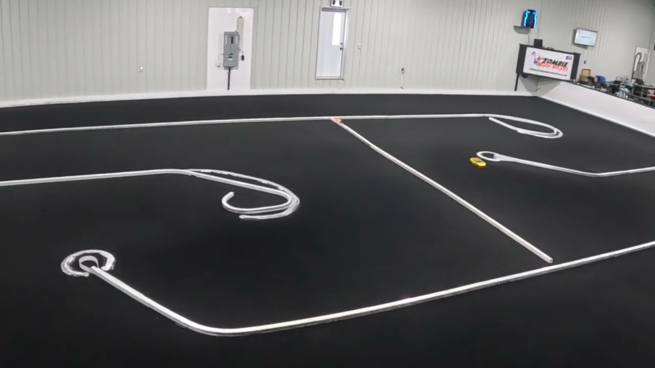 Nascar total rc aréna St-Frederic  Fred Genois vs Jeff Gagnon 