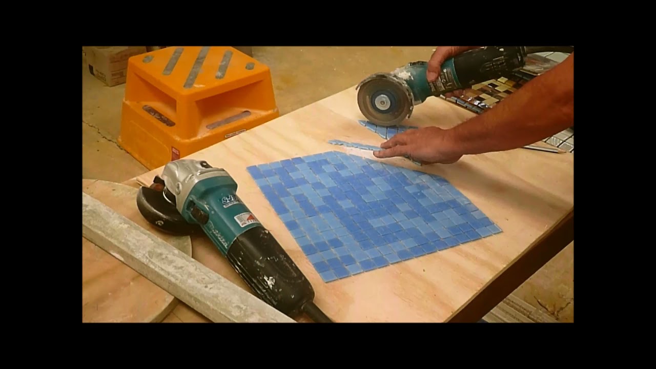 Cutting Glass Mosaic Part 1
