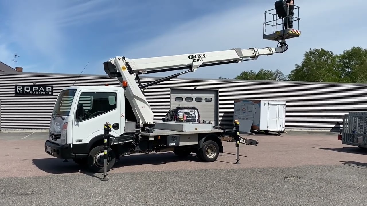 Köp Billift Nissan Cabstar 35.12 Isoli PT 225 på Klaravik
