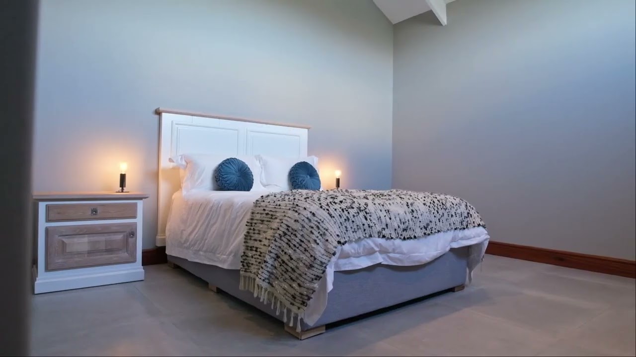 Hemel en Aarde Valley Farm   RM Realtors   Micayla