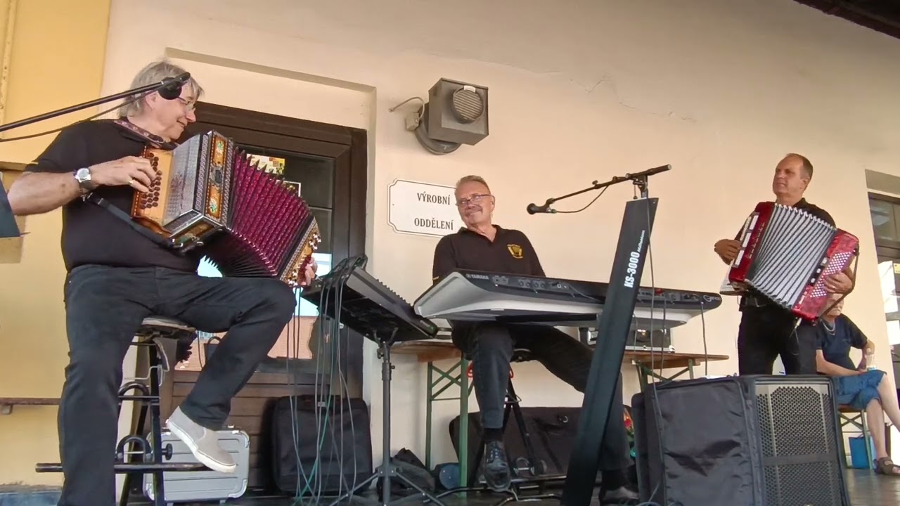 31.8.2024 koncert Veselá Trojka v Černé Hoře a písnička Tajemná dívka❤️❤️❤️