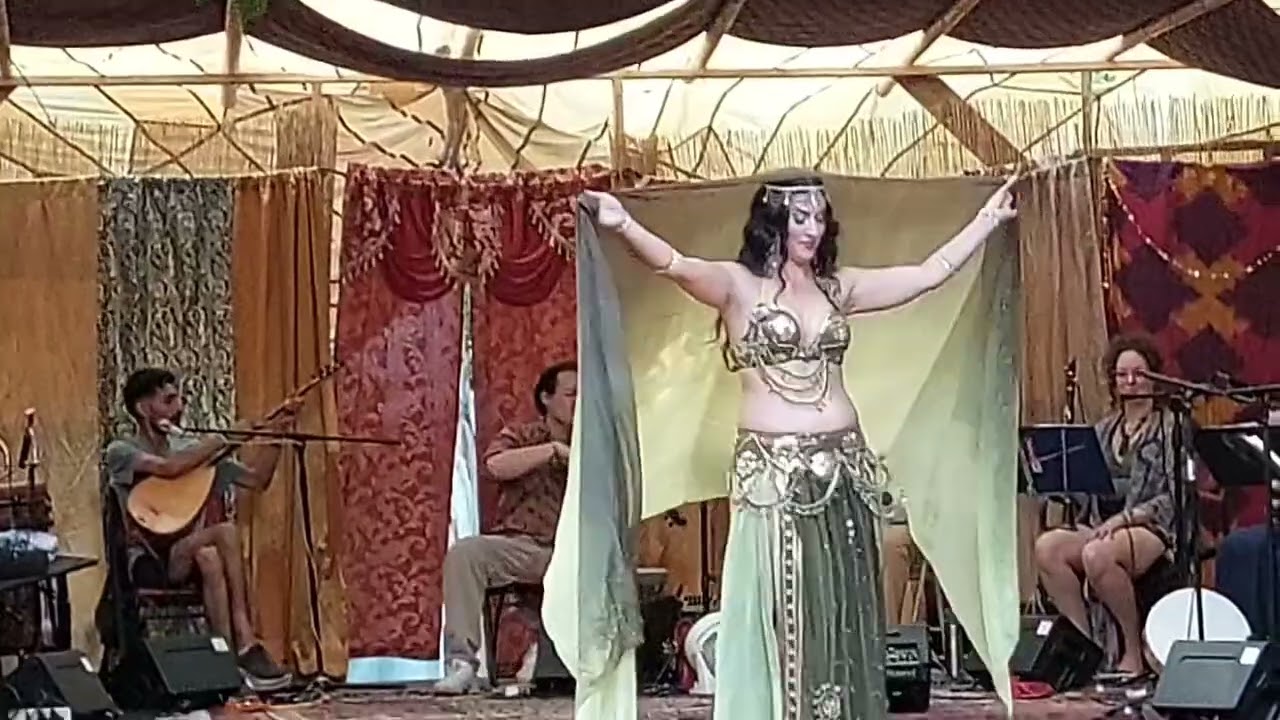 Oregon Country Fair - The Caravan Stage 2025 : Nicole Maria Belly Dance