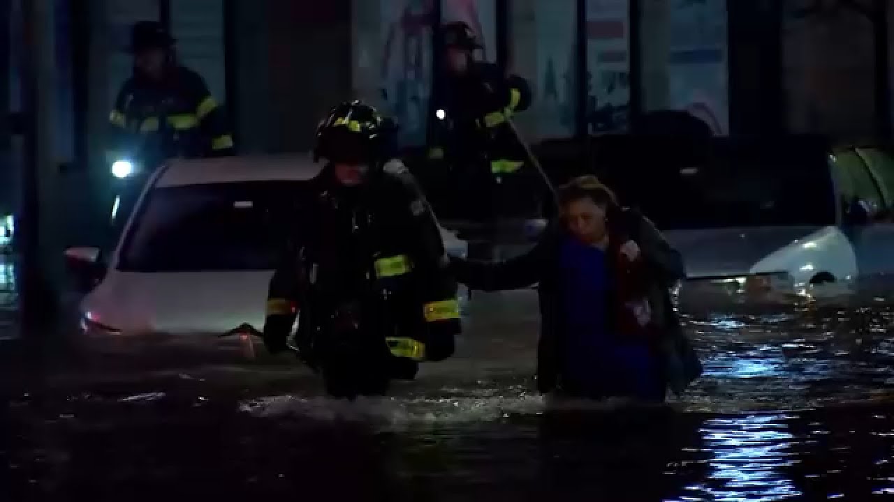 Water main break floods streets in Beford Park section of the Bronx