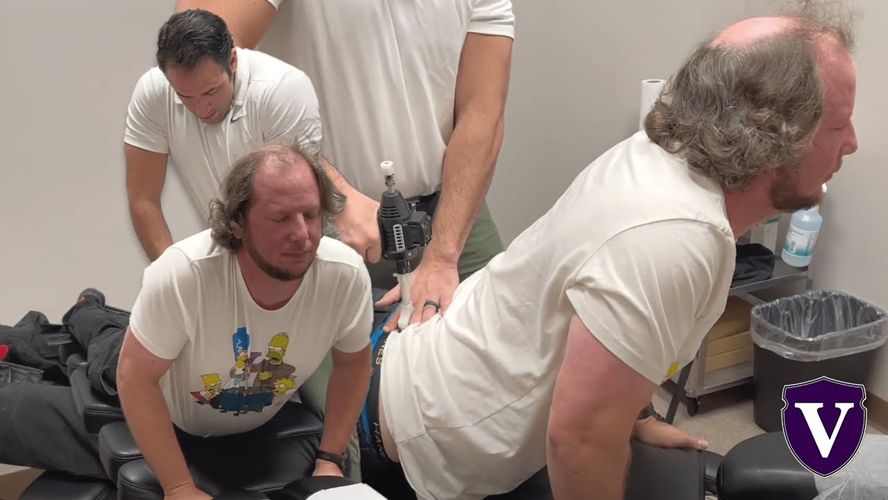 SATISFYING Adjustment for Thrown Out Back │ Treating Lifting Injuries