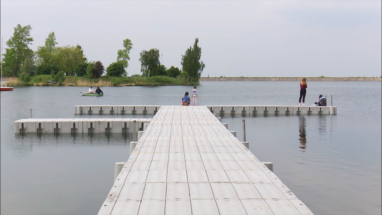 PŁYWAJĄCY POMOST NA BIELAWSKIM JEZIORZE