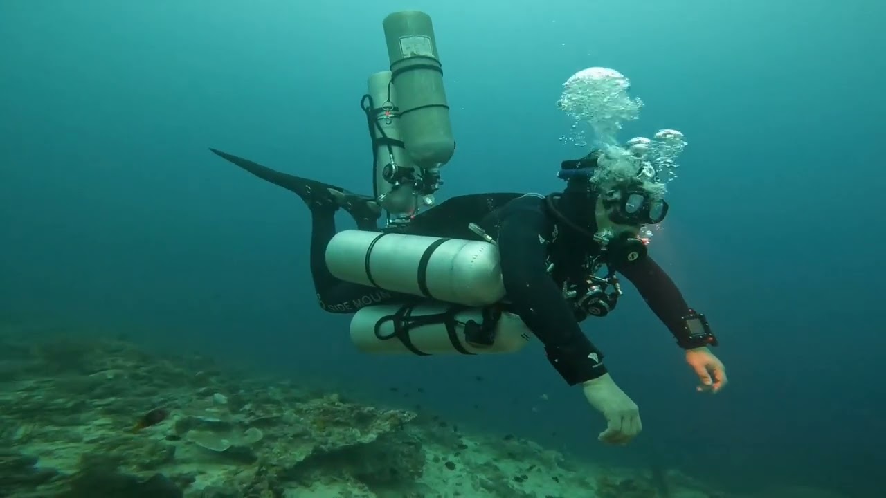 razor sidemount 110M trimix diving
