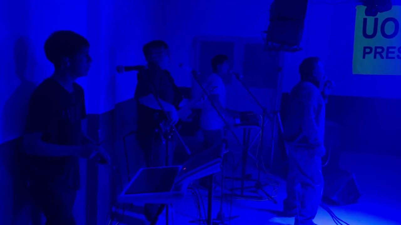 Los halcones del sur en vivo enganchados