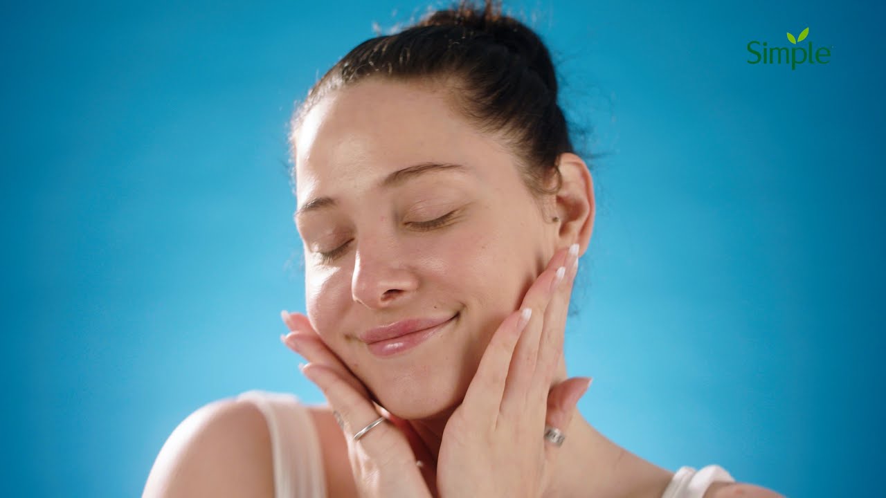 Simple Water Boost Sleeping Cream