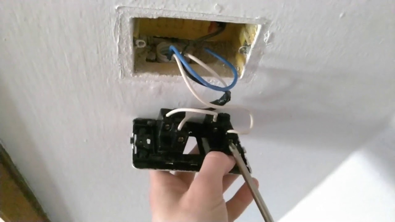 Installazione K4003C Deviatore Connesso   Btcino Living now   Parte 6   LuxInnovation