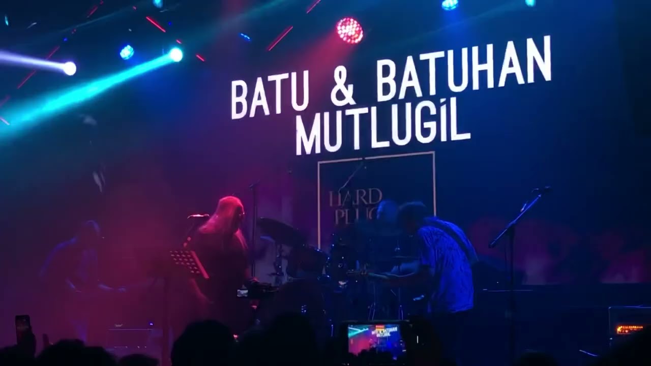 Batu & Batuhan Mutlugil - Purple Haze