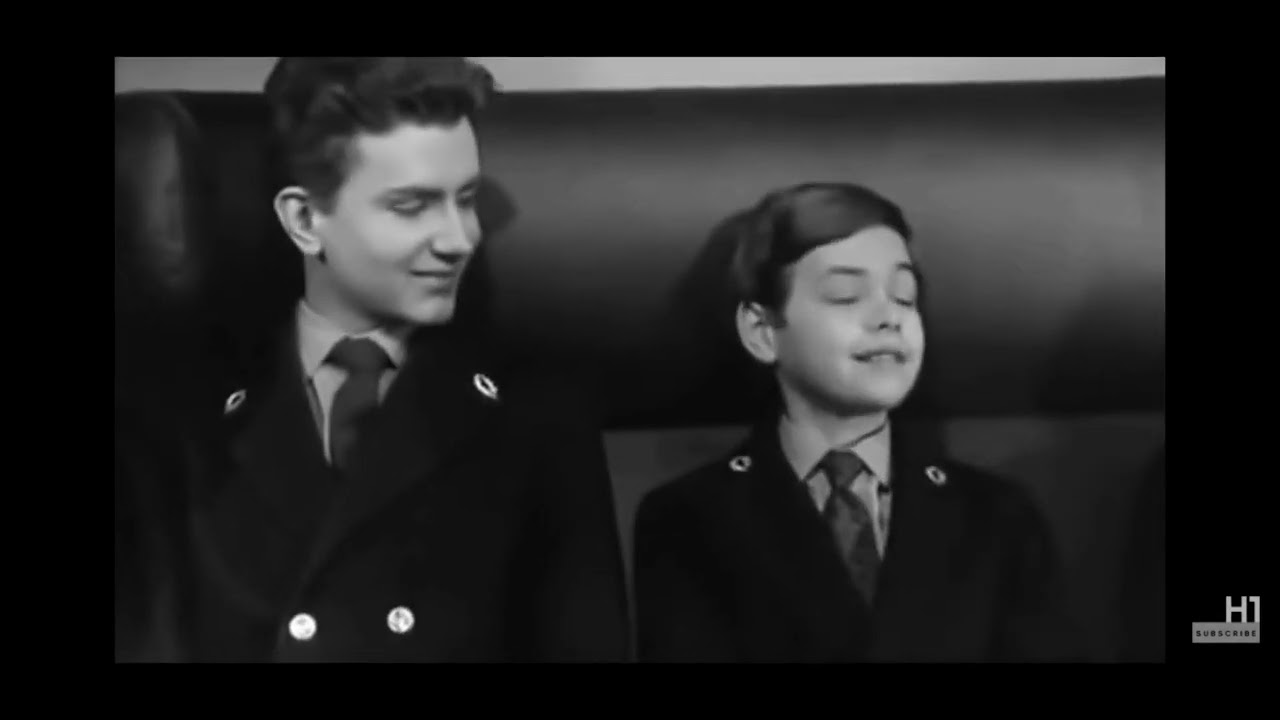 les amiti&eacute;s particuli&egrave;res &mdash;Alexandre Motier And Georges De Sarre First Met MV.