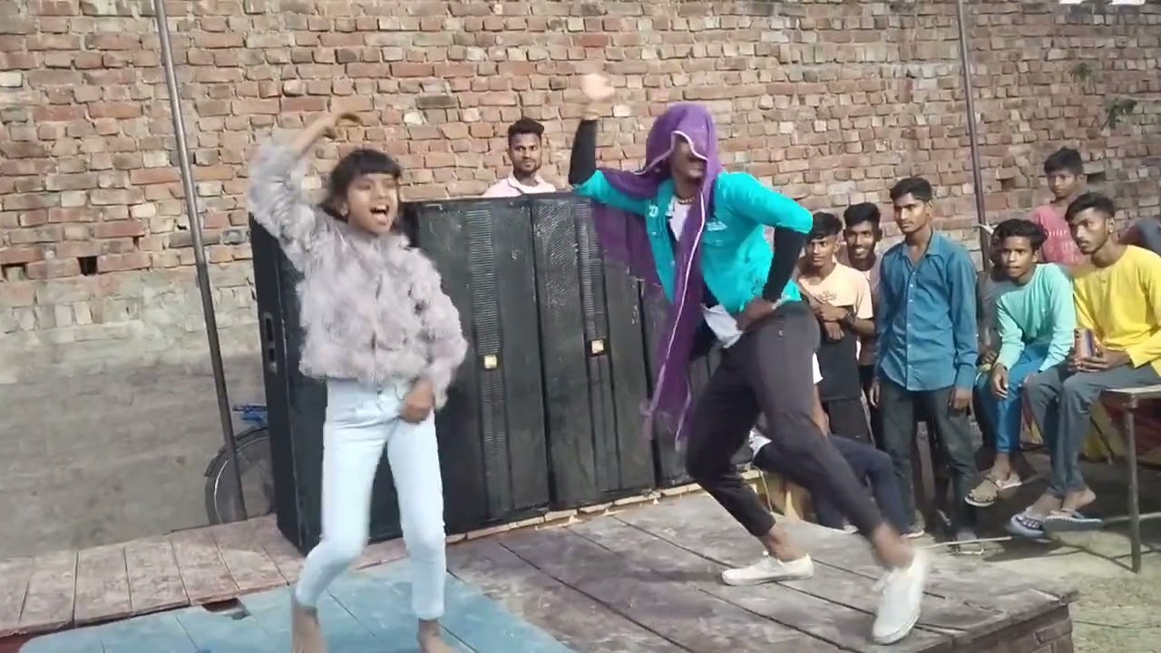 sk Raj robot v/s Mahima raj dance competition video #dance #video #compition