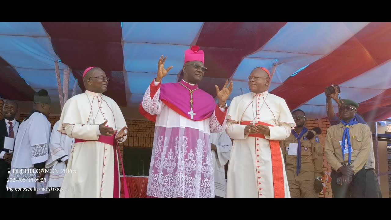 Mgr Félicien Ntambue prend possession canonique du siège métropolitain de Kananga (Intégralité)