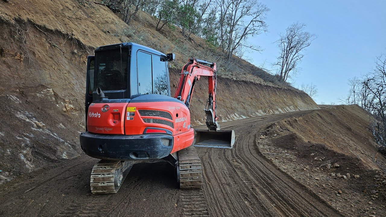 Fine tuning the granite road with the Kubota KX 040 4
