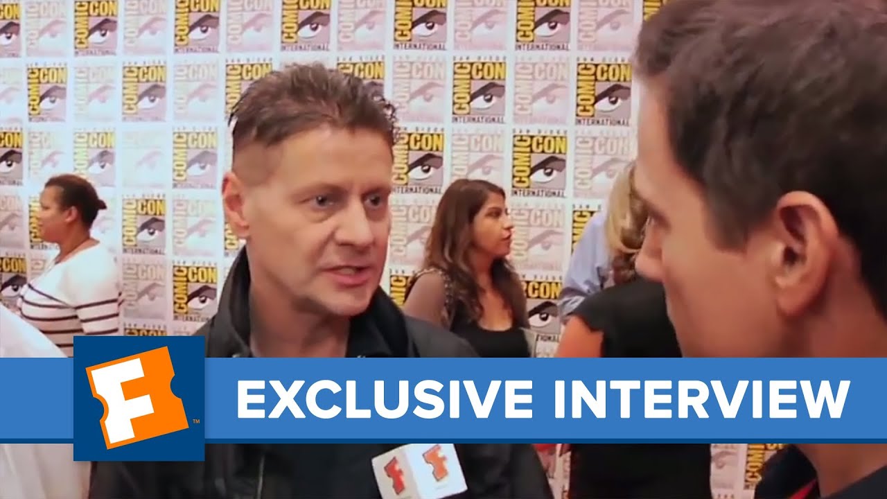 In Time - Director Andrew Niccol Comic-Con 2011 Exclusive Interview | Comic Con | FandangoMovies