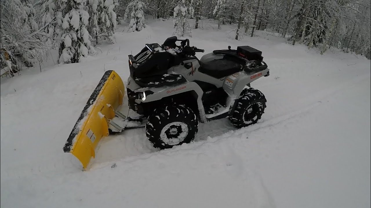 Hard Snow Plowing | Can-am Outlander
