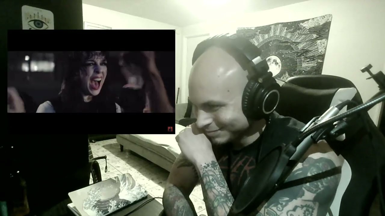 Reaction - Allie X - Black Eye