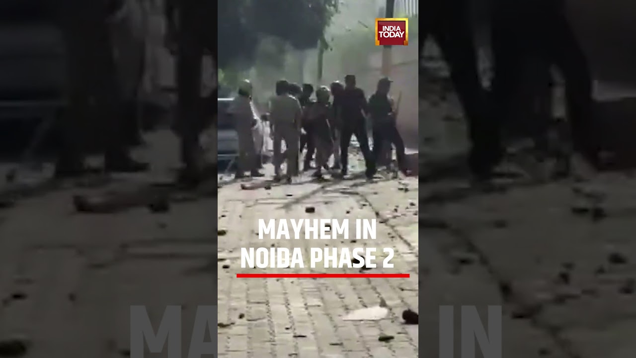 Noida Protest: Absolute Mayhem Breaks Out in Noida Phase 2 During Violent Salary Protest #noida