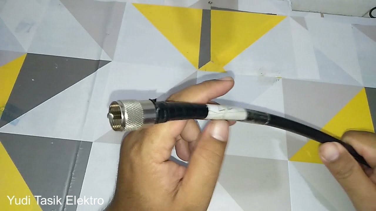 LOSSES PADA KABEL ANTENA BIANG KEROK PANCARAN MENJADI DEKAT