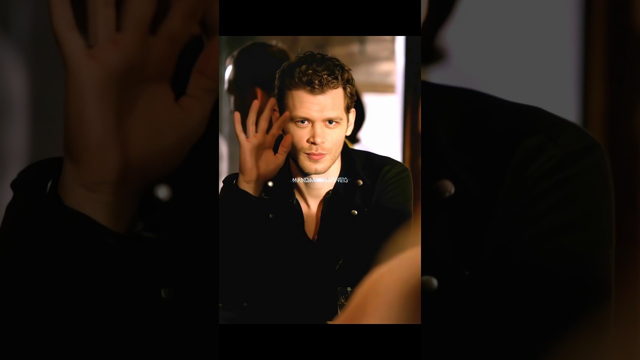 Caroline rejected Klauses drink at the bar 😉 