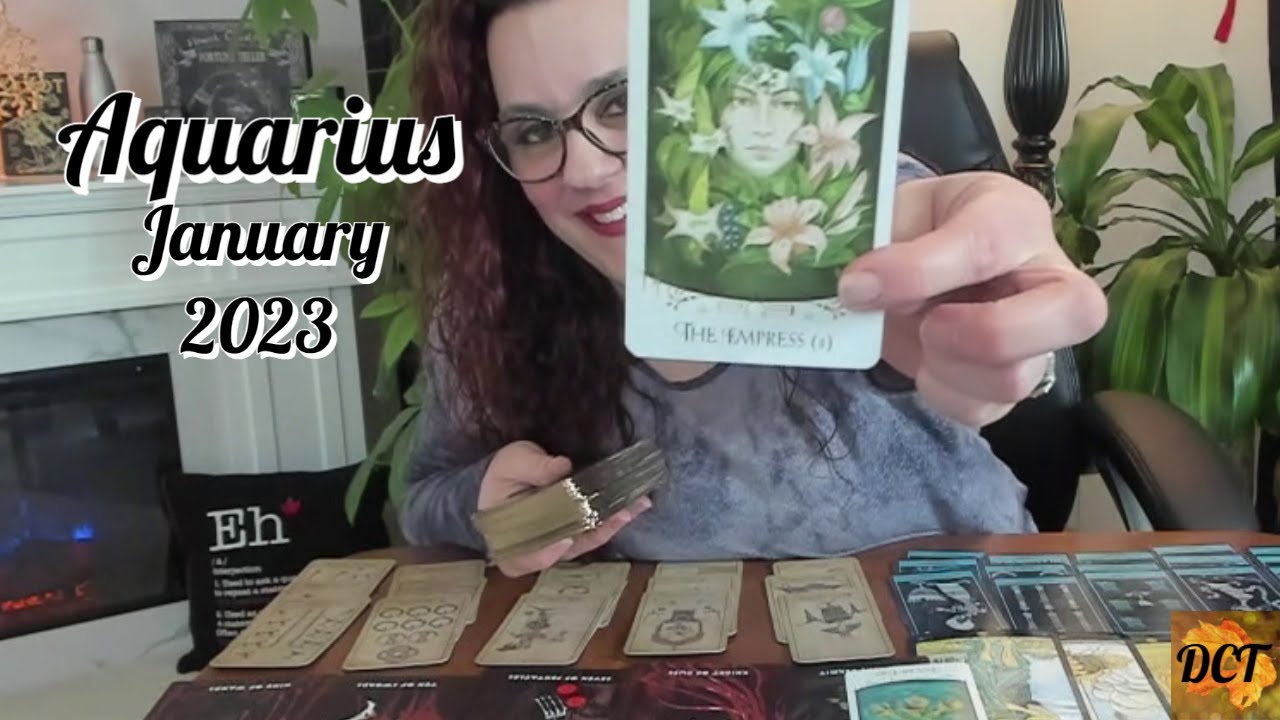 Aquarius January 2023 😲❤️‍🔥 UR one of a kind 🥰 U have them weak in the knees for U 😮 They want💍💒