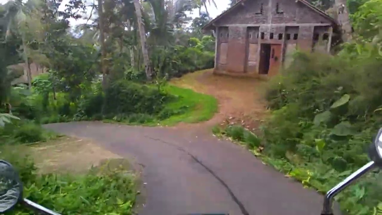 Damai Sepanjang Jalan