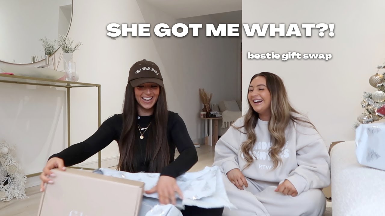 CHRISTMAS GIFT SWAP WITH MY BEST FRIEND 2022!
